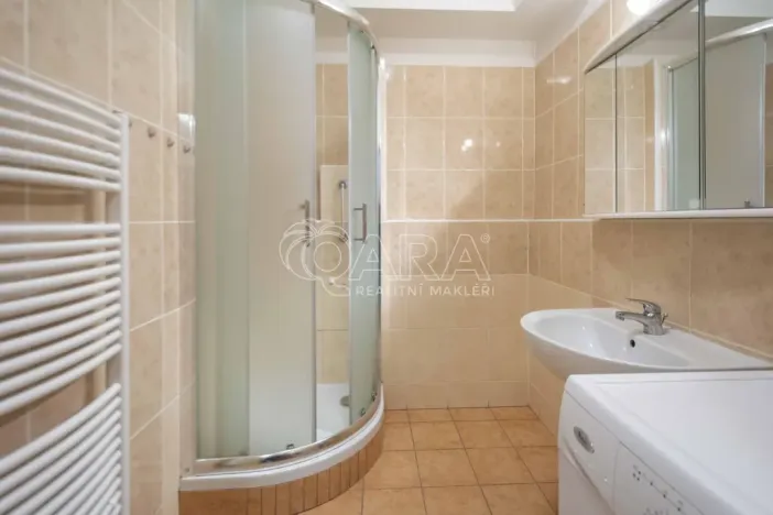 Prodej bytu 2+kk, Praha - Motol, Kudrnova, 63 m2