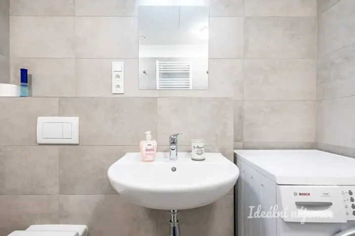 Pronájem bytu 1+kk, Praha - Hostivař, Arnošta Staňka, 35 m2