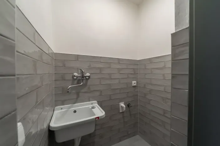 Pronájem obchodního prostoru, Praha - Žižkov, Ježkova, 64 m2