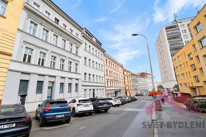 Pronájem bytu 2+kk, Praha - Žižkov, Kubelíkova, 45 m2