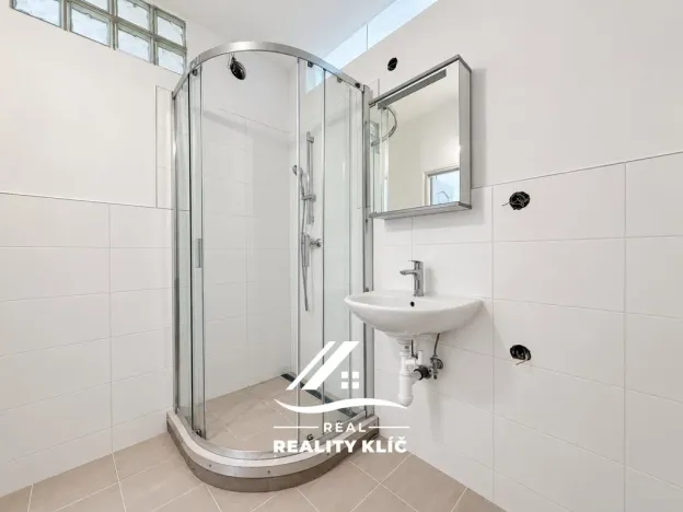 Pronájem bytu 2+1, Ostrava, Alžírská, 52 m2