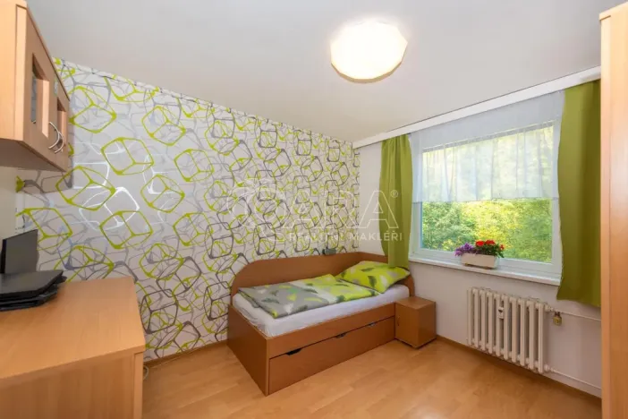 Prodej bytu 3+1, Trutnov - Horní Staré Město, Úpská, 69 m2