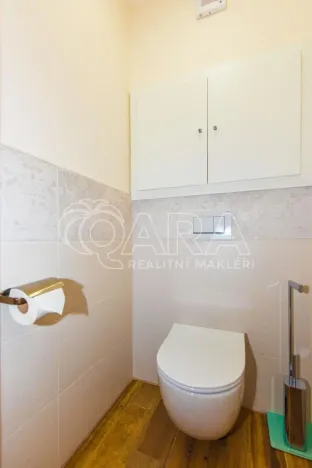 Prodej bytu 3+1, Trutnov - Horní Staré Město, Úpská, 69 m2
