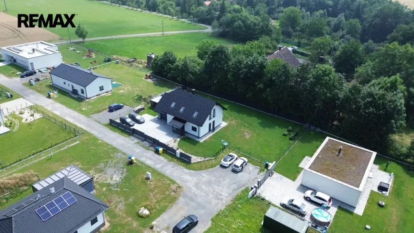 Pronájem rodinného domu, Dobratice, 155 m2