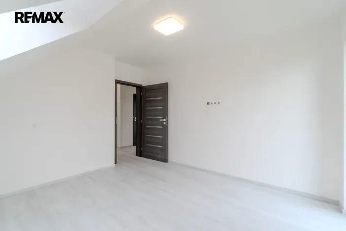 Pronájem rodinného domu, Dobratice, 155 m2