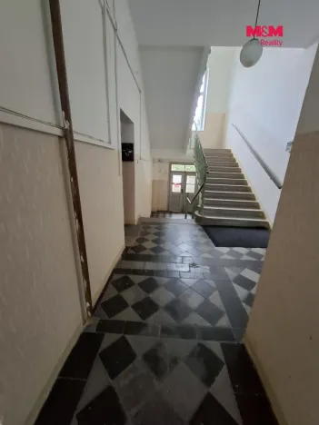 Prodej bytu 1+1, Znojmo, náměstí Republiky, 42 m2