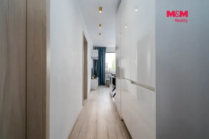 Prodej bytu 3+kk, Hradec Králové - Nový Hradec Králové, třída Edvarda Beneše, 81 m2