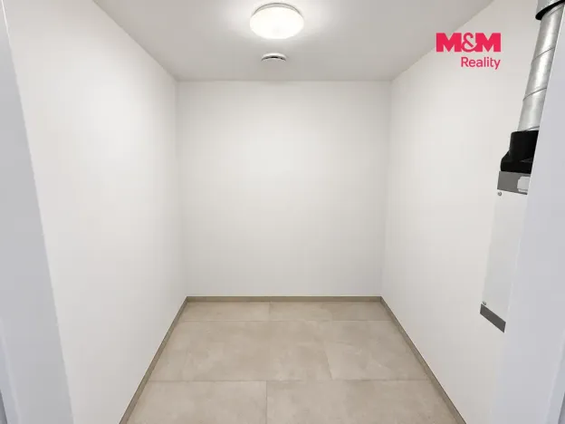 Pronájem bytu 2+kk, Kladno, Engerth, 51 m2