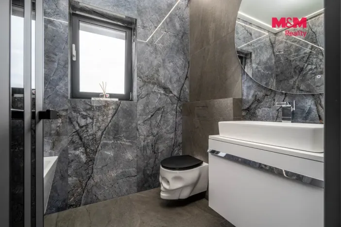 Prodej rodinného domu, Jirny, Modřínová, 400 m2