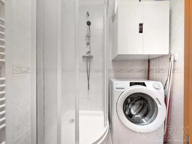 Prodej bytu 1+kk, Praha - Záběhlice, Ve slatinách, 30 m2