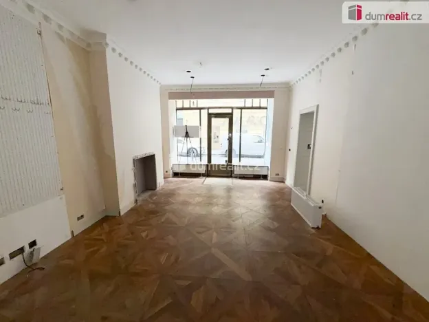 Pronájem obchodního prostoru, Praha - Nové Město, V jámě, 60 m2