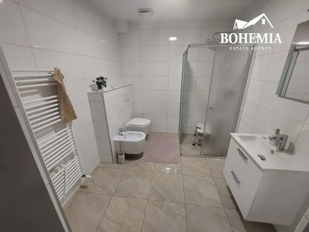 Prodej bytu 3+1, Teplice, U Hadích lázní, 105 m2