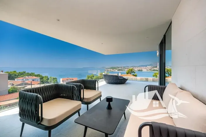 Prodej vily, Podstrana, Chorvatsko, 390 m2