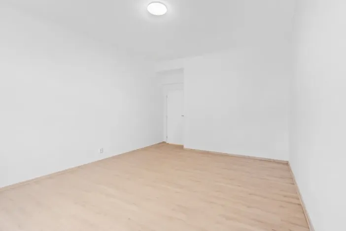 Prodej bytu 2+1, Praha - Libeň, Na stráži, 48 m2