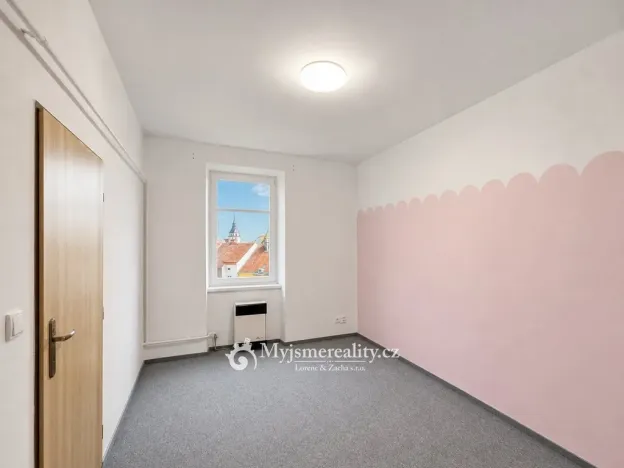 Pronájem bytu 2+1, Znojmo, Alšova, 60 m2