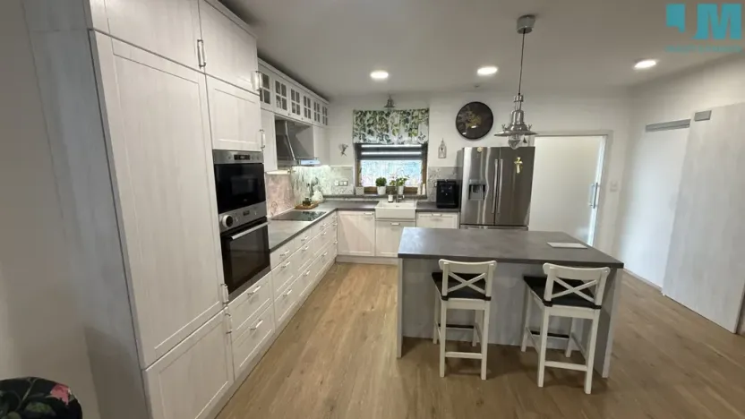 Prodej rodinného domu, Třebíč, Mjr. Krátkého, 156 m2