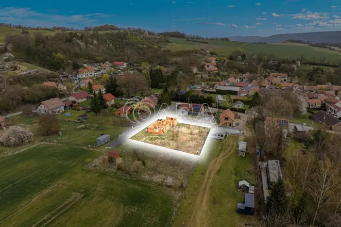 Prodej rodinného domu, Liteň - Běleč, Karlštejnská, 145 m2
