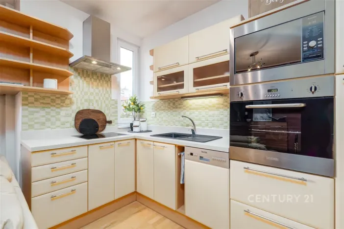 Pronájem atypického bytu, Praha - Záběhlice, Jabloňová, 50 m2