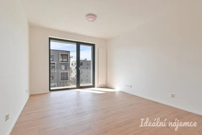 Pronájem bytu 1+kk, Brno - Maloměřice, Pod Kavkami, 27 m2