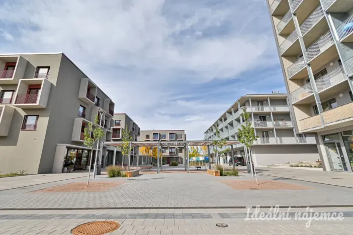 Pronájem bytu 1+kk, Brno - Maloměřice, Pod Kavkami, 27 m2