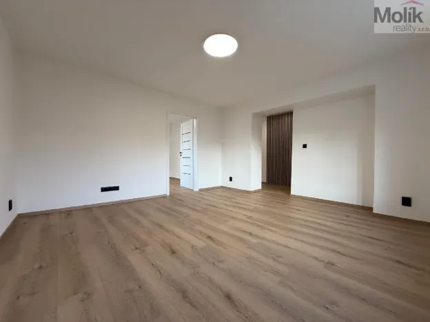 Prodej bytu 3+1, Meziboří, Májová, 51 m2