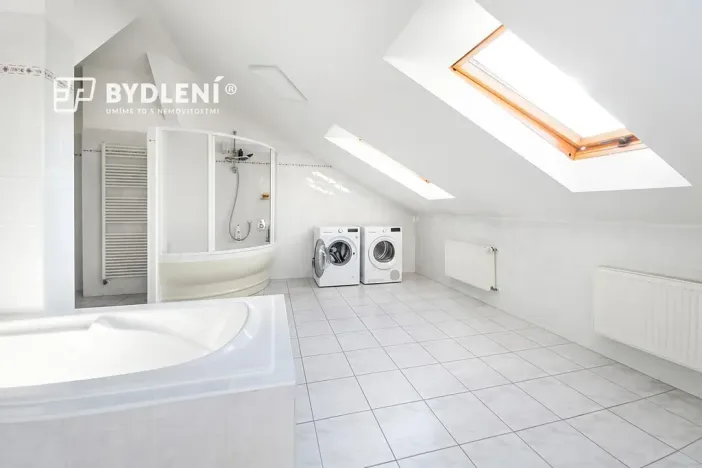 Pronájem bytu 4+1, Teplice, Potěminova, 160 m2