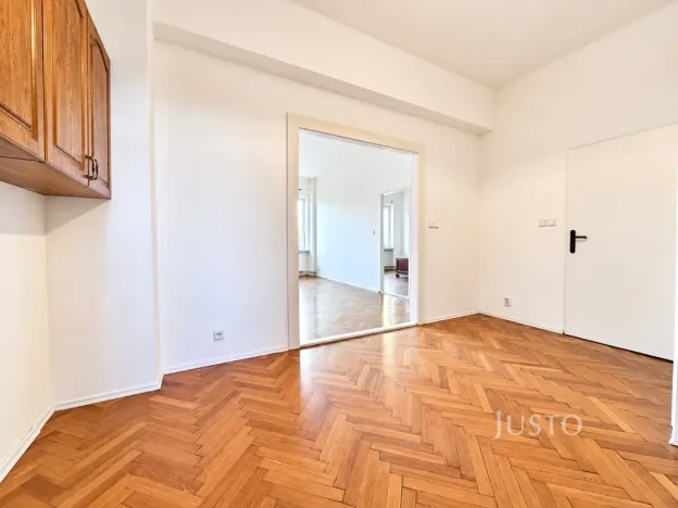 Pronájem bytu 2+1, Ústí nad Labem - Ústí nad Labem-centrum, Mírové náměstí, 64 m2