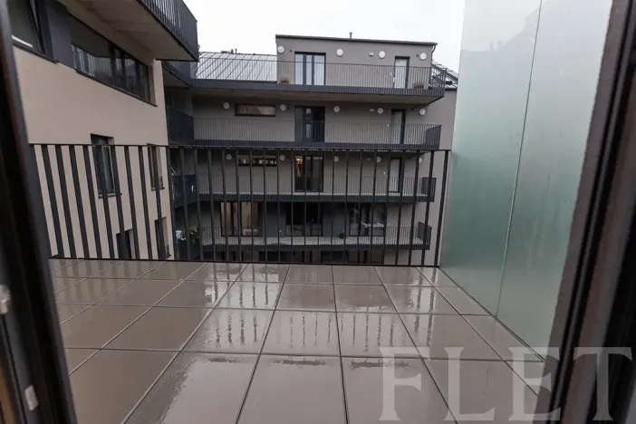 Pronájem bytu 1+kk, Praha - Žižkov, Hartigova, 34 m2