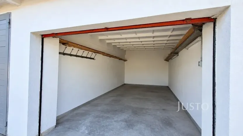 Pronájem garáže, Písek, Vrcovická, 18 m2
