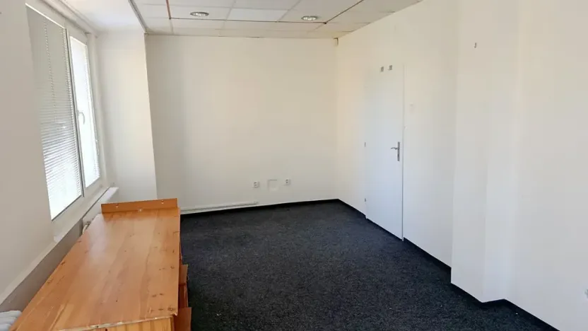 Pronájem kanceláře, Praha - Krč, Perlitová, 21 m2