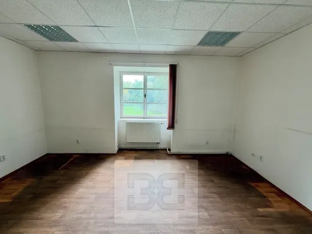 Prodej výrobních prostor, Mladá Boleslav, Ptácká, 1011 m2