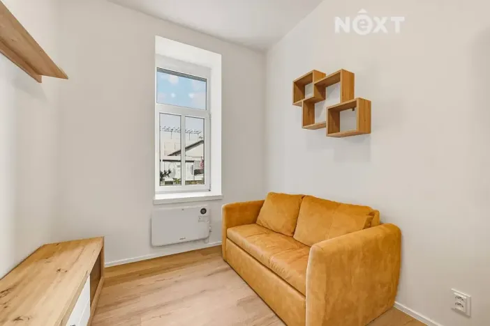 Pronájem bytu 2+kk, Praha - Vysočany, Kolmá, 34 m2