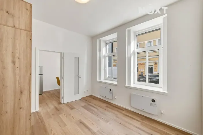 Pronájem bytu 2+kk, Praha - Vysočany, Kolmá, 34 m2