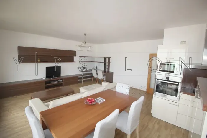 Pronájem bytu 2+kk, Praha - Smíchov, Na Zatlance, 55 m2