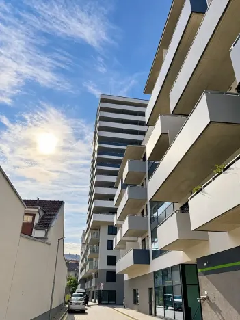Pronájem bytu 2+kk, Brno, Bratislavská, 52 m2