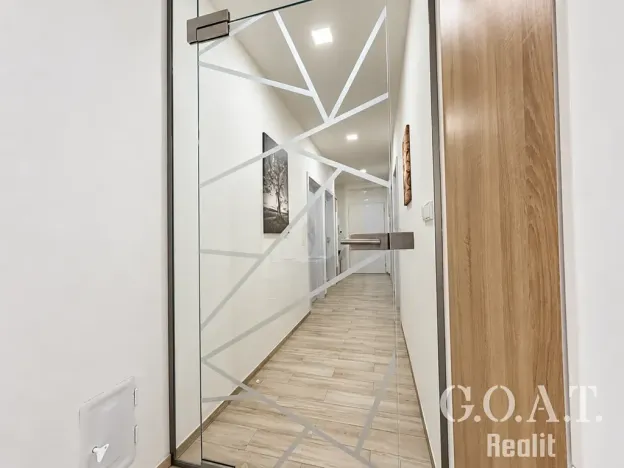 Prodej bytu 3+kk, Vochov, 68 m2