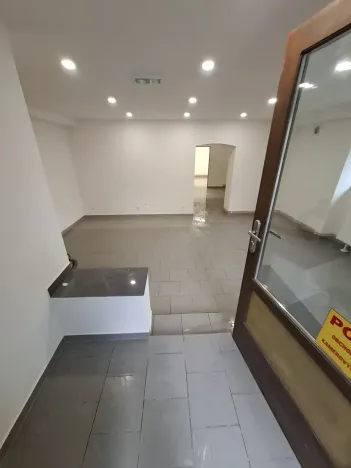 Pronájem obchodního prostoru, Plzeň, Stehlíkova, 67 m2