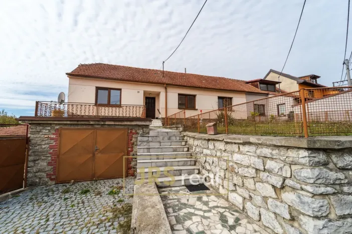 Prodej rodinného domu, Březina - Březina (dříve okres Tišnov), 190 m2