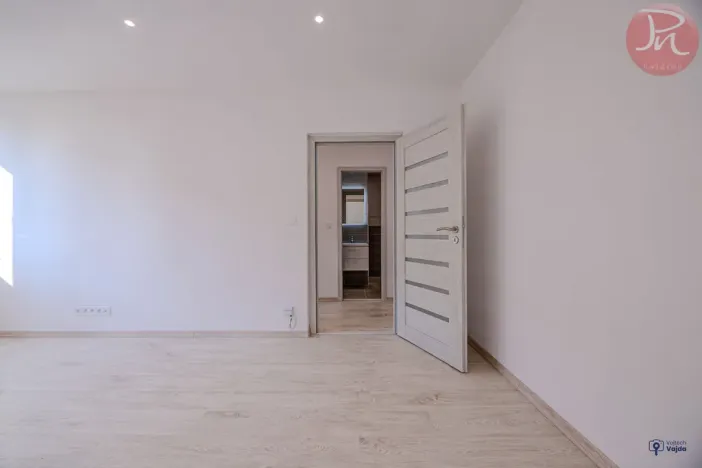 Prodej bytu 1+1, Ostrava, Evžena Rošického, 35 m2