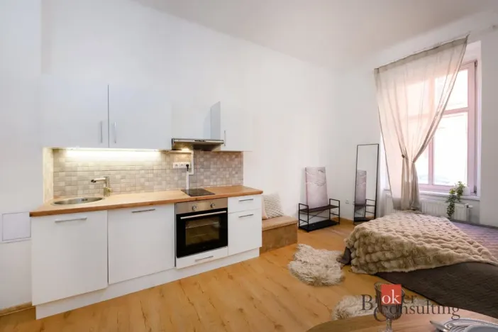 Prodej bytu 1+kk, Plzeň - Jižní Předměstí, Krátká, 27 m2