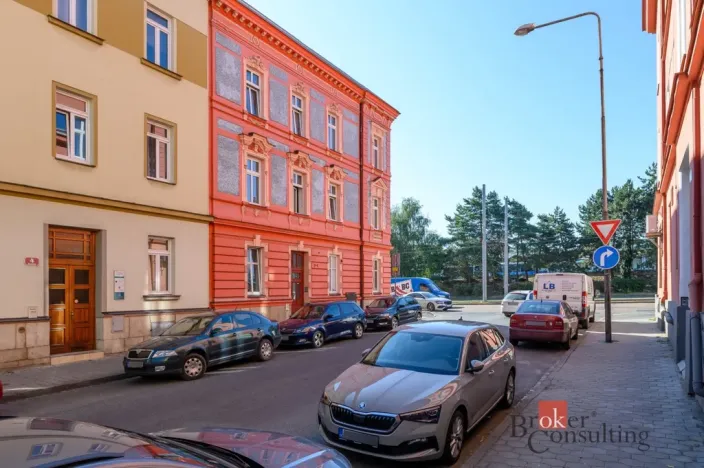 Prodej bytu 1+kk, Plzeň - Jižní Předměstí, Krátká, 27 m2