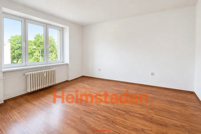 Pronájem bytu 2+1, Karviná - Nové Město, nám. Budovatelů, 55 m2