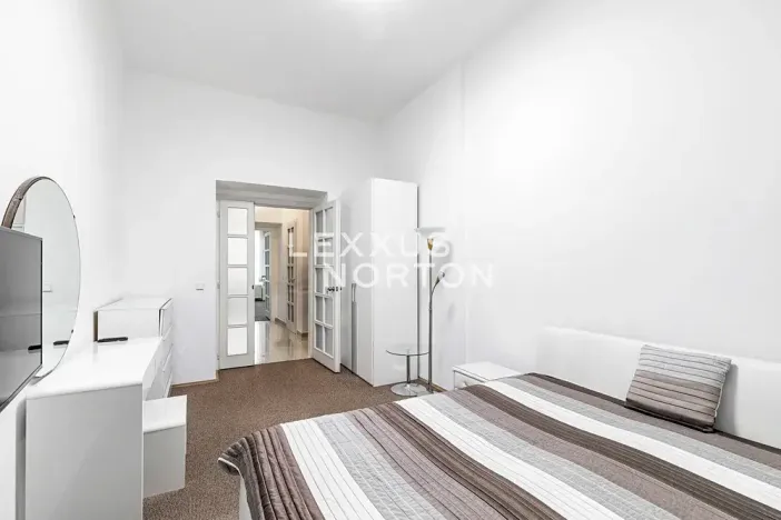 Pronájem bytu 3+1, Praha - Nové Město, Rašínovo nábřeží, 103 m2