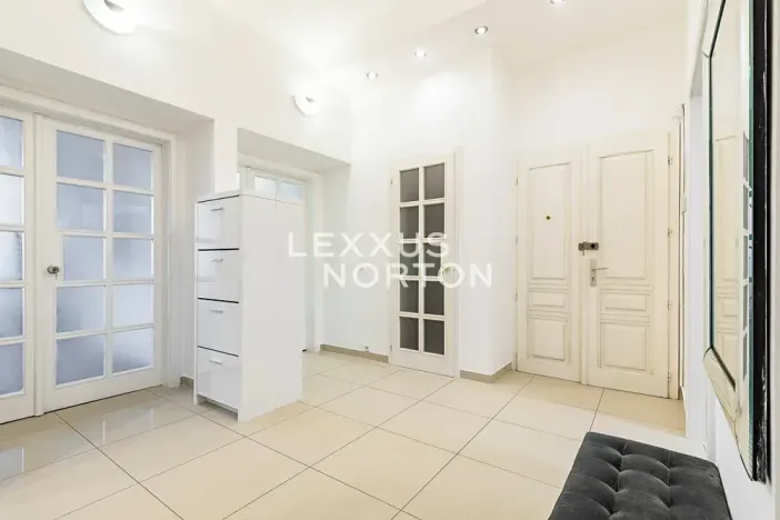 Pronájem bytu 3+1, Praha - Nové Město, Rašínovo nábřeží, 103 m2
