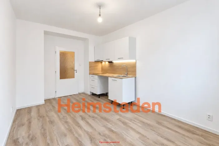 Pronájem bytu 1+kk, Havířov - Město, Mánesova, 19 m2