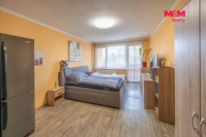 Prodej bytu 1+1, Klatovy - Klatovy IV, Za Tratí, 42 m2