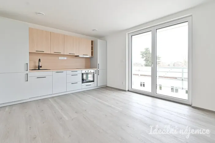Pronájem bytu 2+kk, 39 m², Dragounů, Dobřany