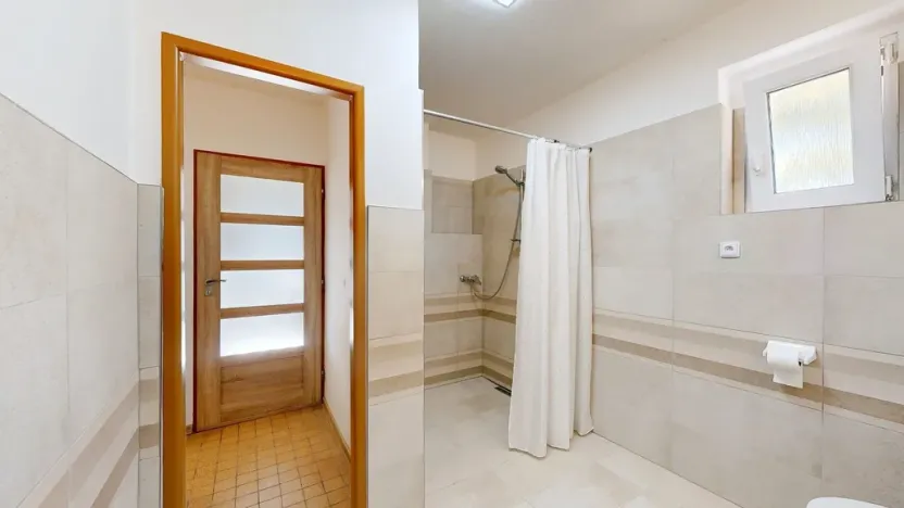 Pronájem rodinného domu, Zbečno, 106 m2