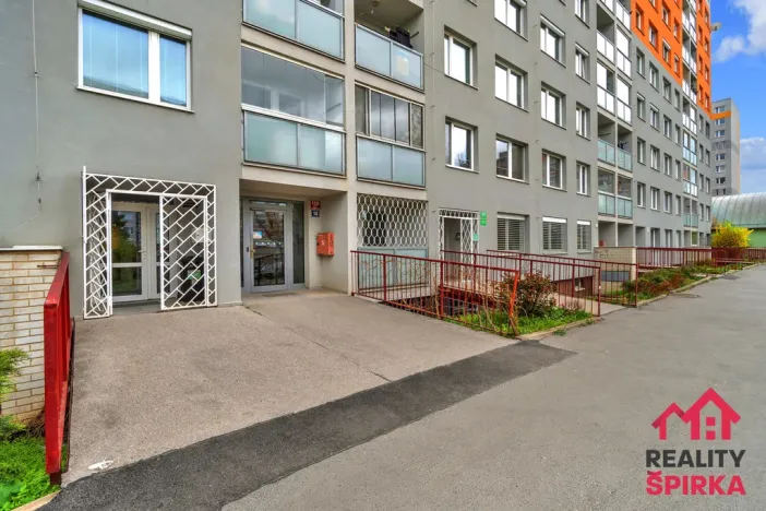 Prodej bytu 2+1, Praha - Řepy, Makovského, 67 m2