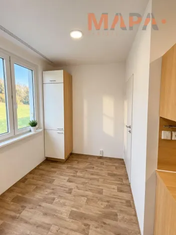 Pronájem bytu 3+1, Klášterec nad Ohří - Miřetice u Klášterce nad Ohří, Jana Ámose Komenského, 76 m2
